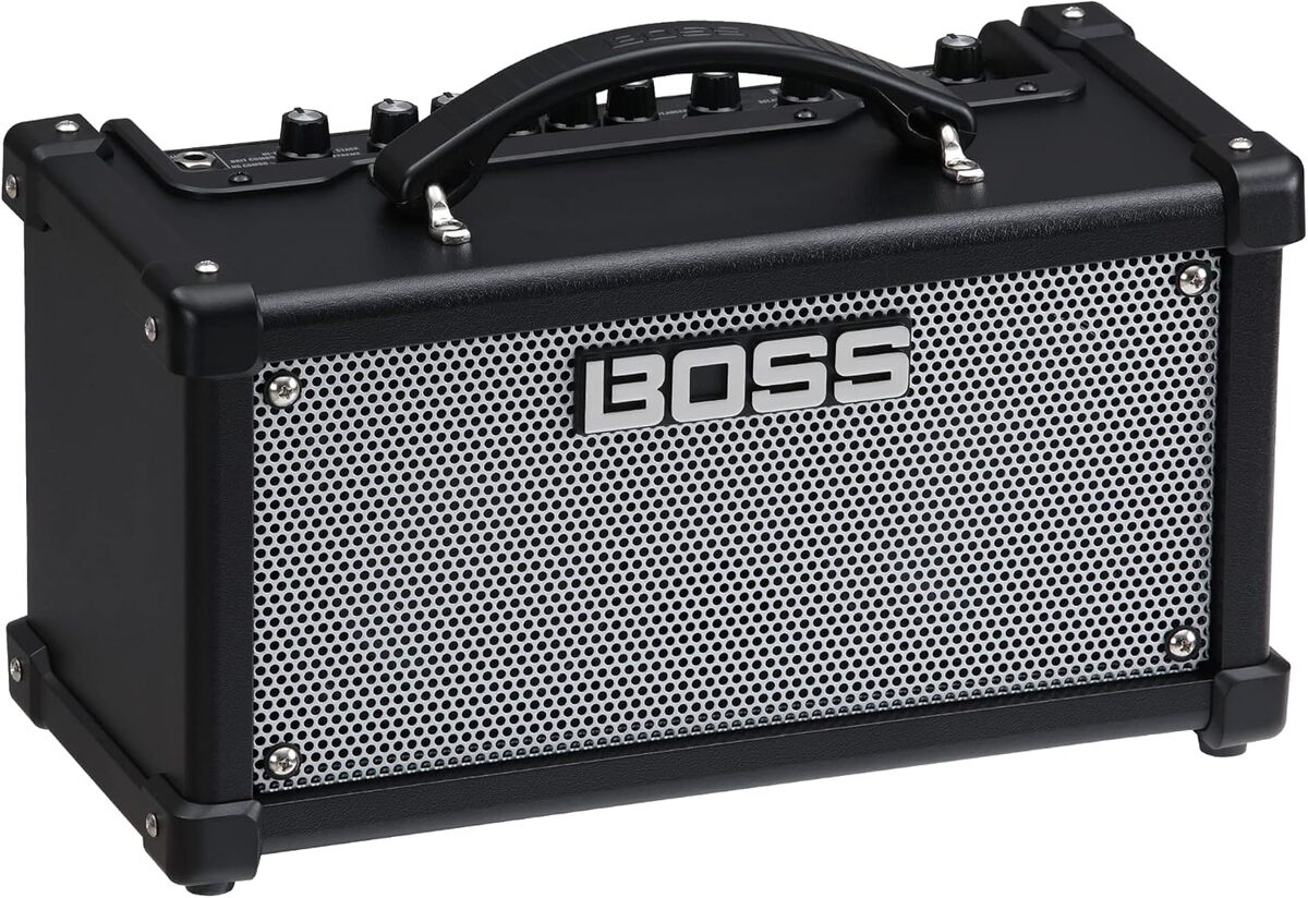 Test Ampli BOSS DUAL CUBE LX : polyvalence et Professionnalisme en un Box