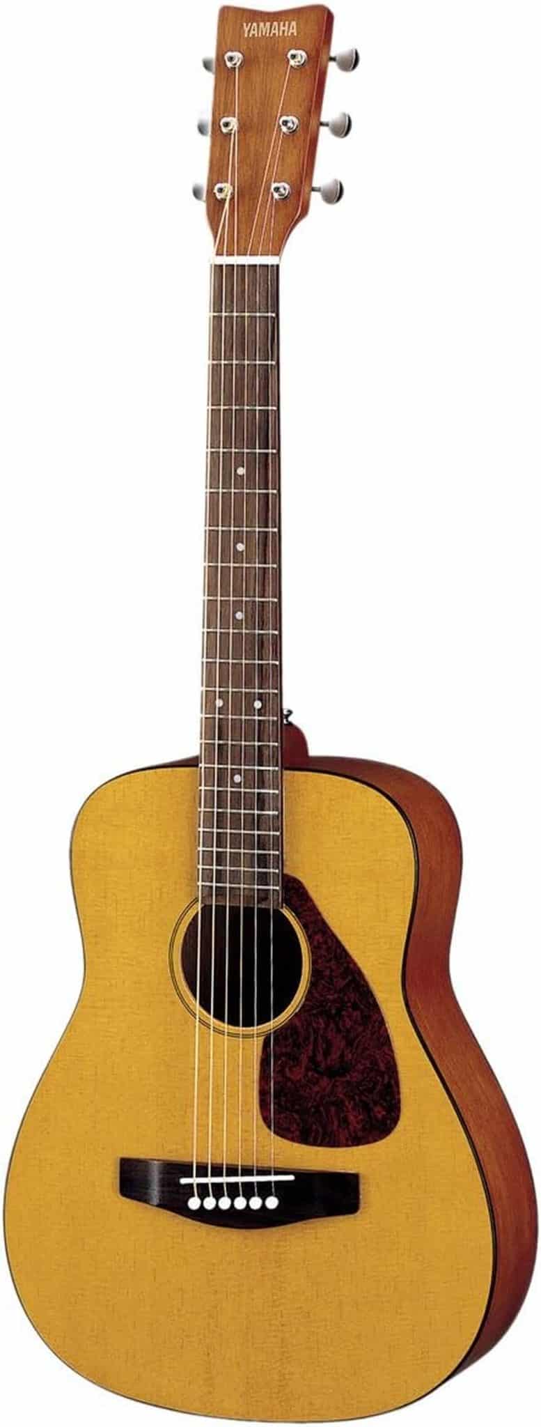 Test de la guitare acoustique Yamaha JR1 : petit format, grand potentiel