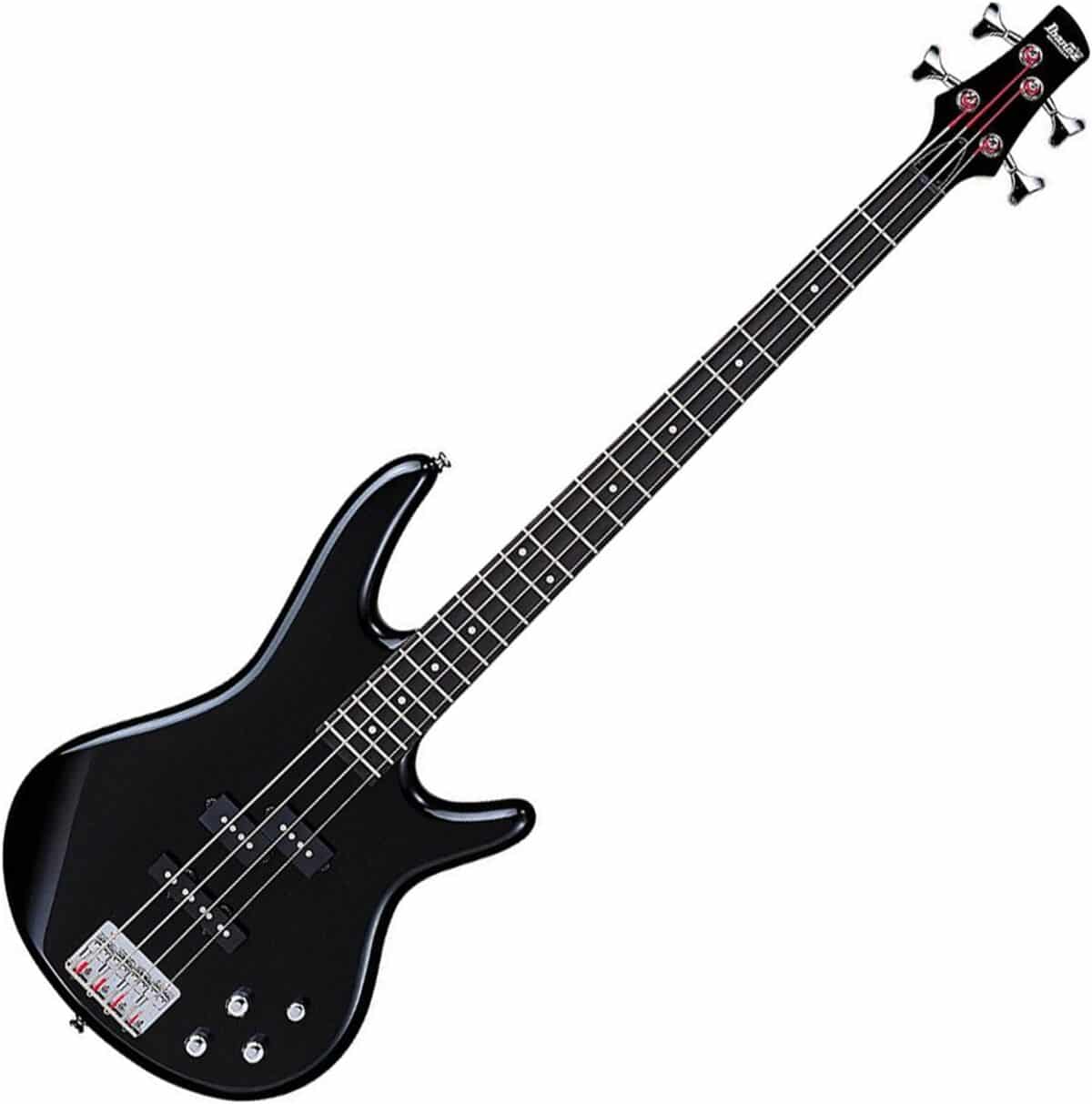 Test de la guitare basse Ibanez GSR200-BK noire