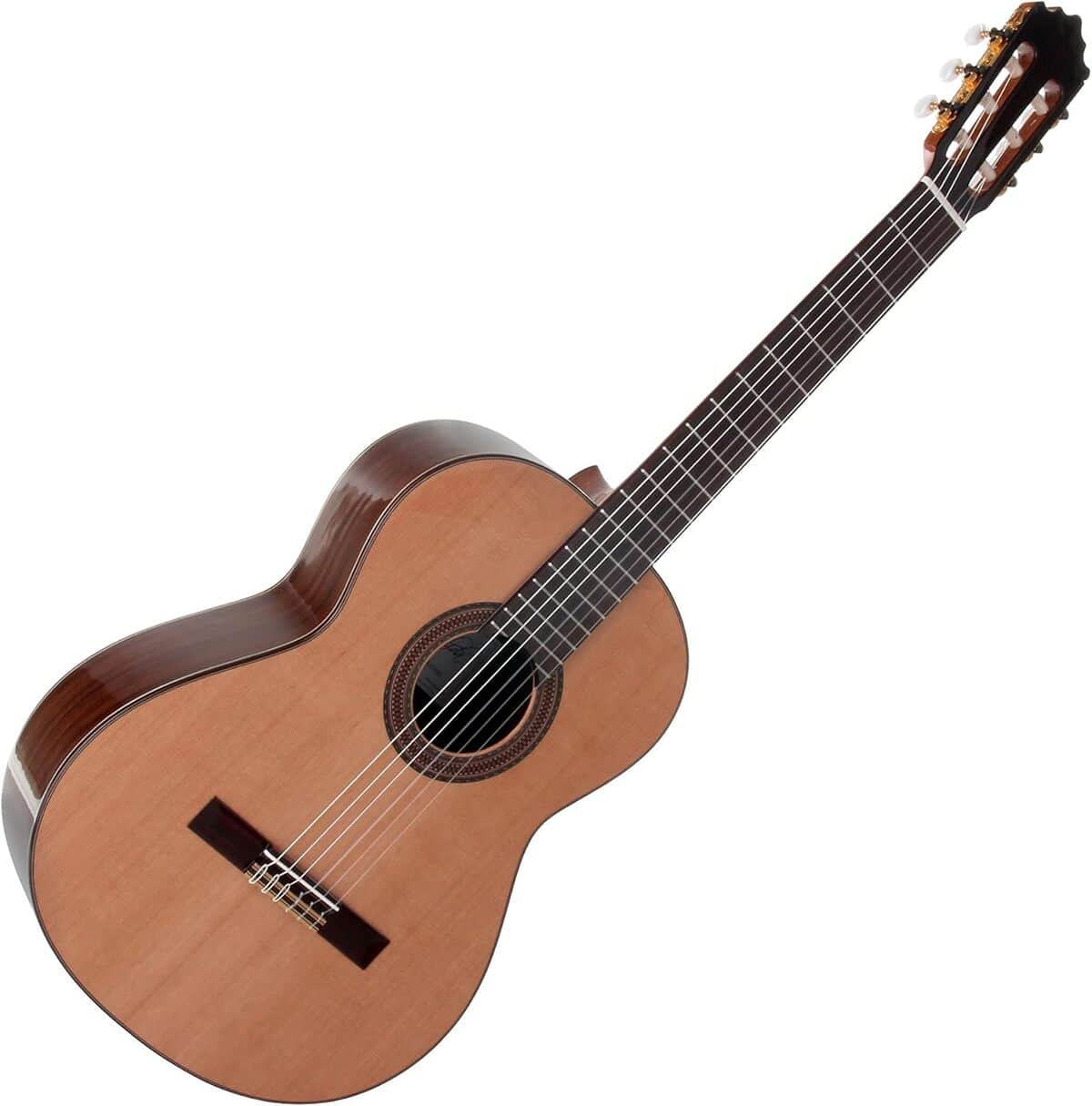 Test Antonio Calida GC203G : guitare classique 4/4