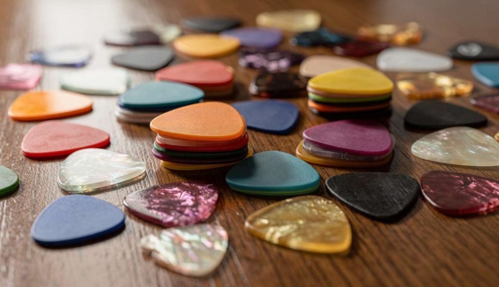 Quel type de médiator choisir pour la guitare ?