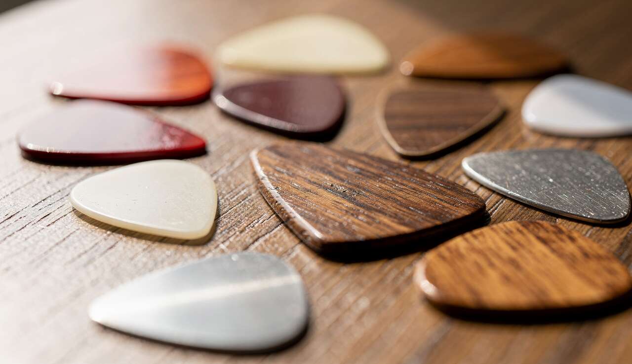 Comment choisir le bon m&eacute;diator : formes, tailles et mat&eacute;riaux