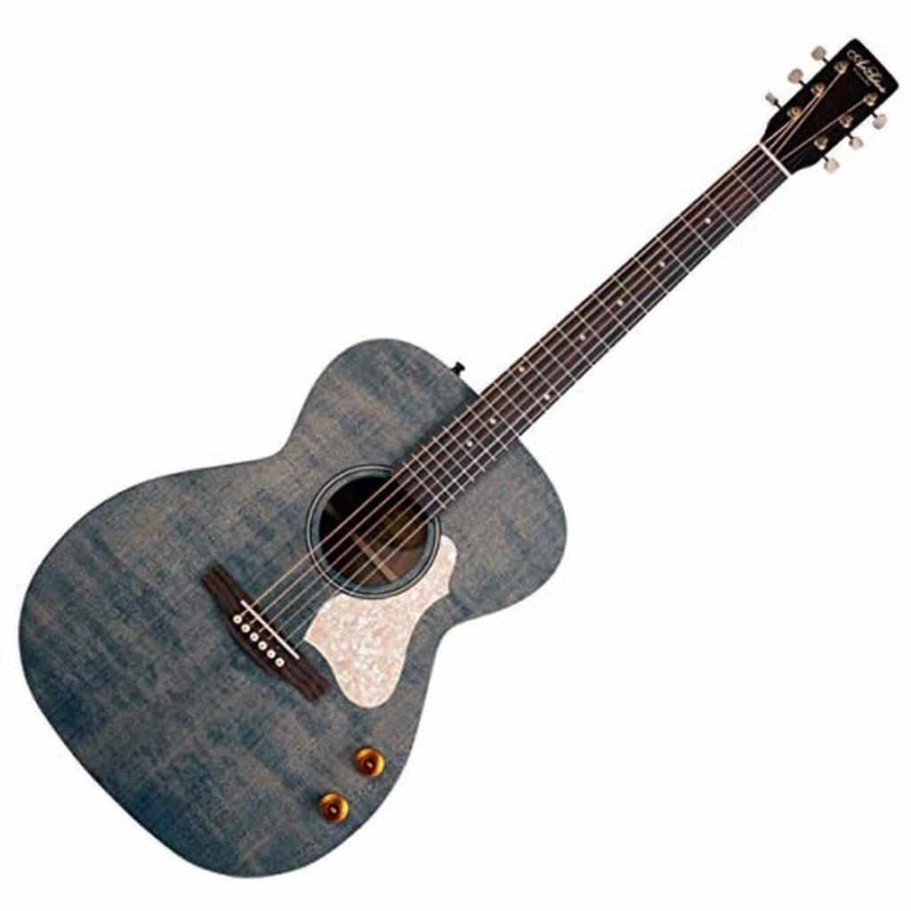 Test de la guitare acoustique Art & Lutherie Legacy Q-Discrete Denim Blue