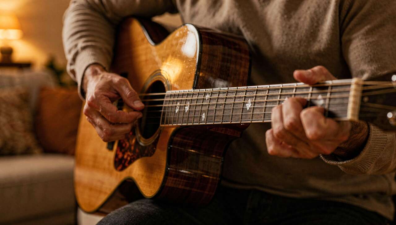 Maîtriser les triades à la guitare facilement