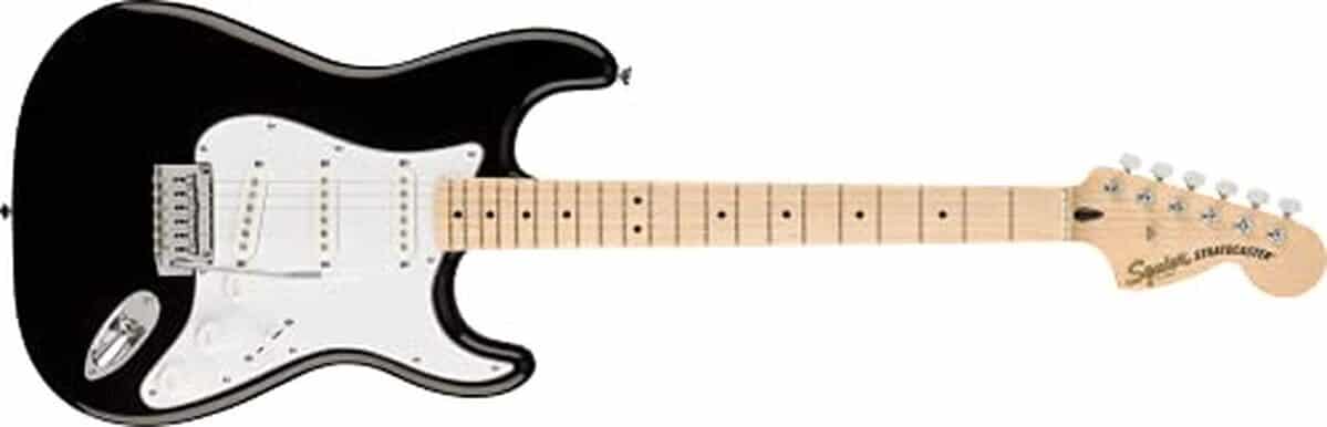 Test de la guitare Affinity Stratocaster MN Black