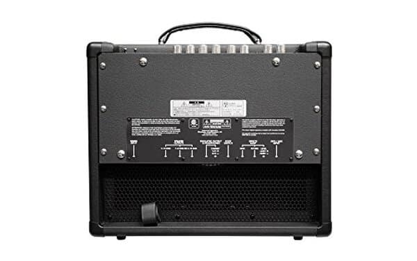 Découvrez notre test détaillé du combo guitare Black Star 306250 HT NEX-5R : performances, son, qualité et verdict final pour musiciens. 